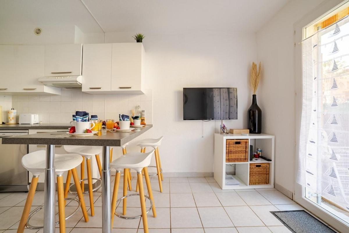 Mazet Climatise Rdj Plages Parking Wifi Gratuit La Londe-les-Maures Zewnętrze zdjęcie